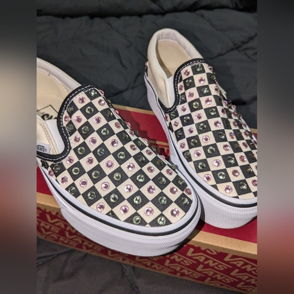 Blinged out DiamondVans classic checked slip on stack form shoes size 5 Women's - Picture 3 of 15